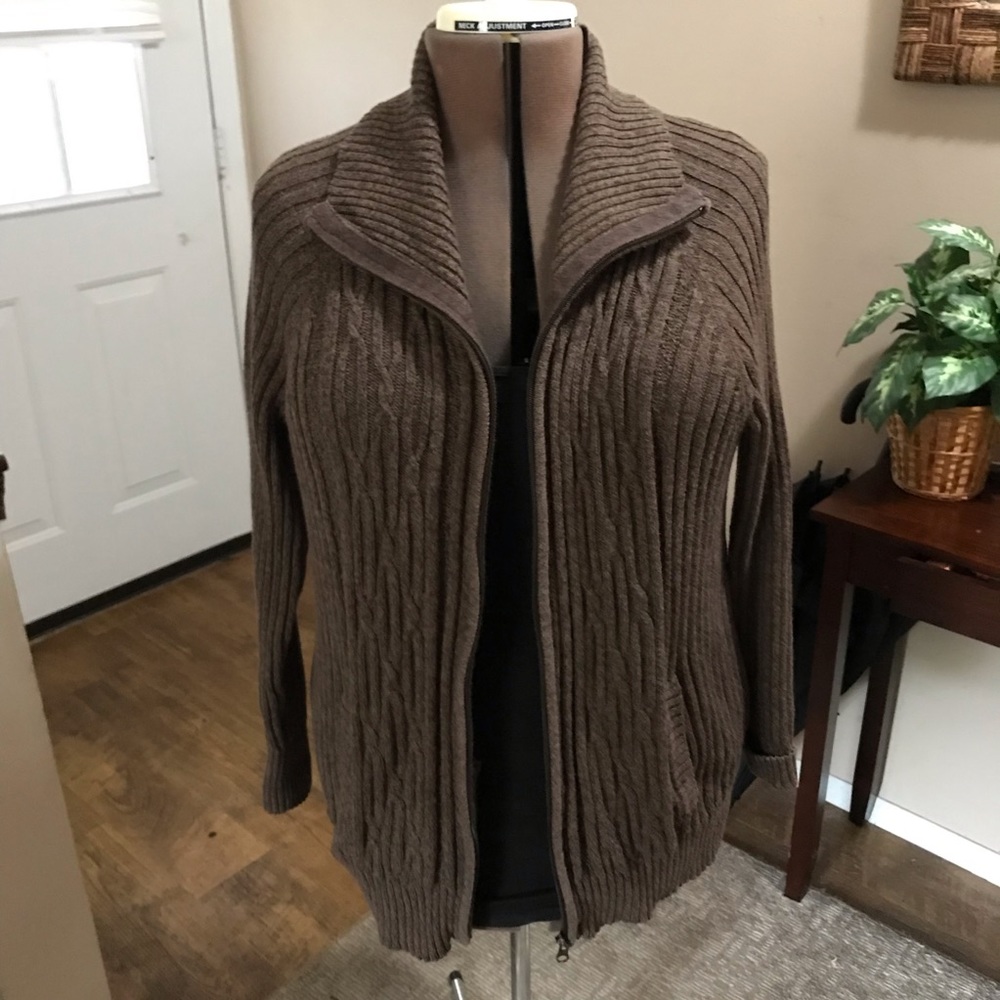St. John’s bay zip front brown cable knit sweater 1x